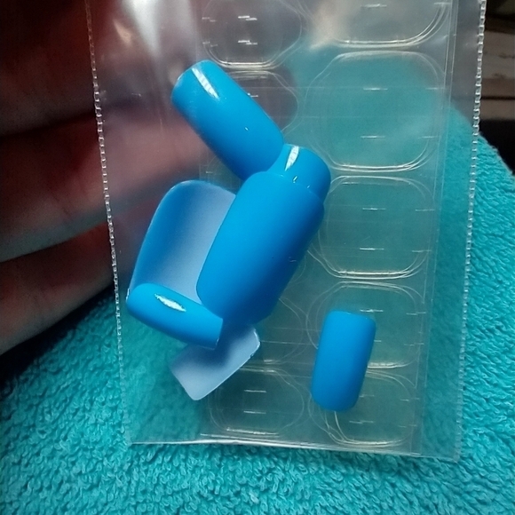 Press on nails solid blue set of 10 - Picture 2 of 2